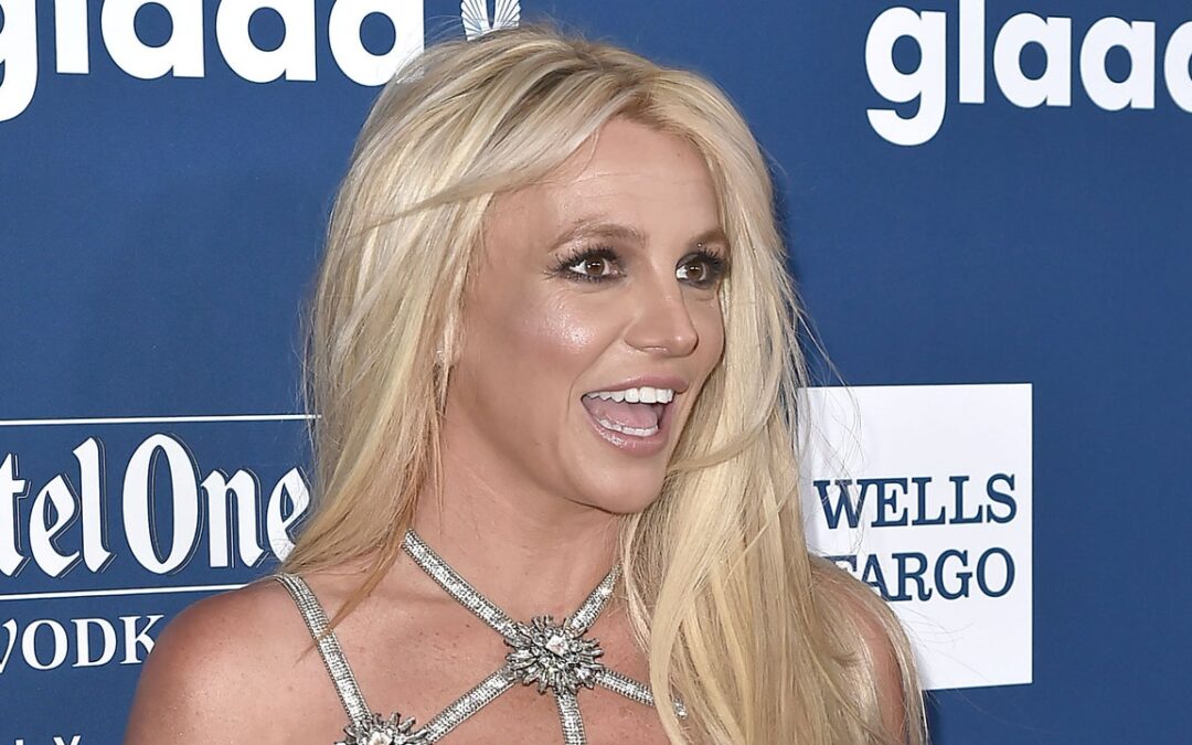 Britney Spears Revealed a Drastic New Haircut… While Topless, Of Course — See Video