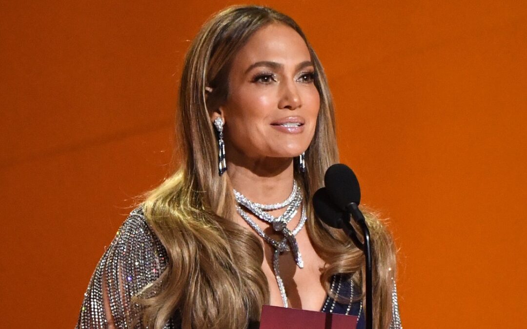 Blink and You’ll Miss the Gorgeous Detail on Jennifer Lopez’s Grammys Manicure — See Photo
