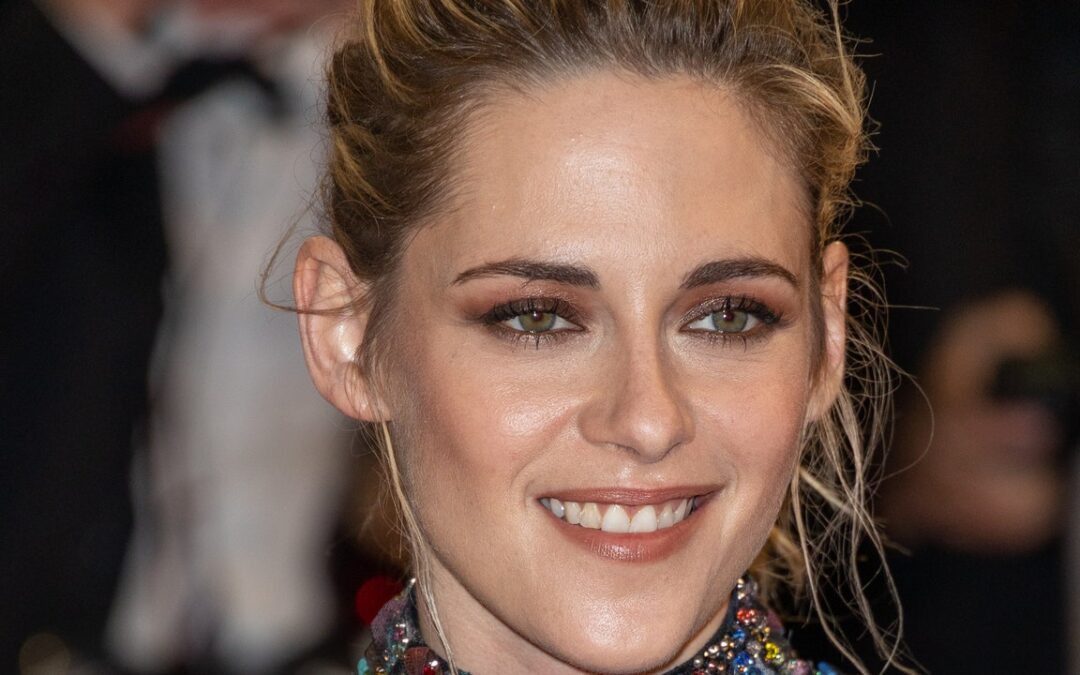 Kristen Stewart Took the Mullet Haircut to the Extreme — See Photos