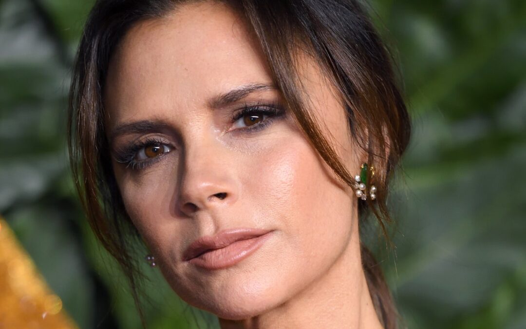 Victoria Beckham’s 1999 Throwback Post Has Me Yearning for That Iconic Bixie — See Photos
