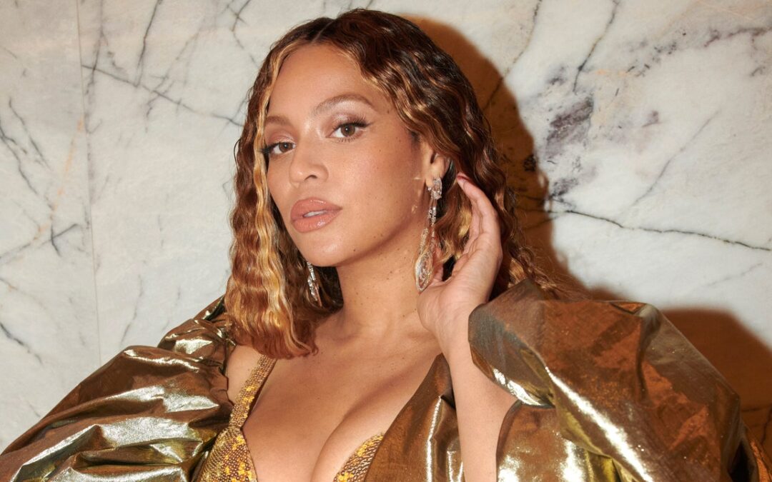 I Can’t Even See Beyoncé’s Hair on the French Vogue Cover and I Still Love It — See Photo