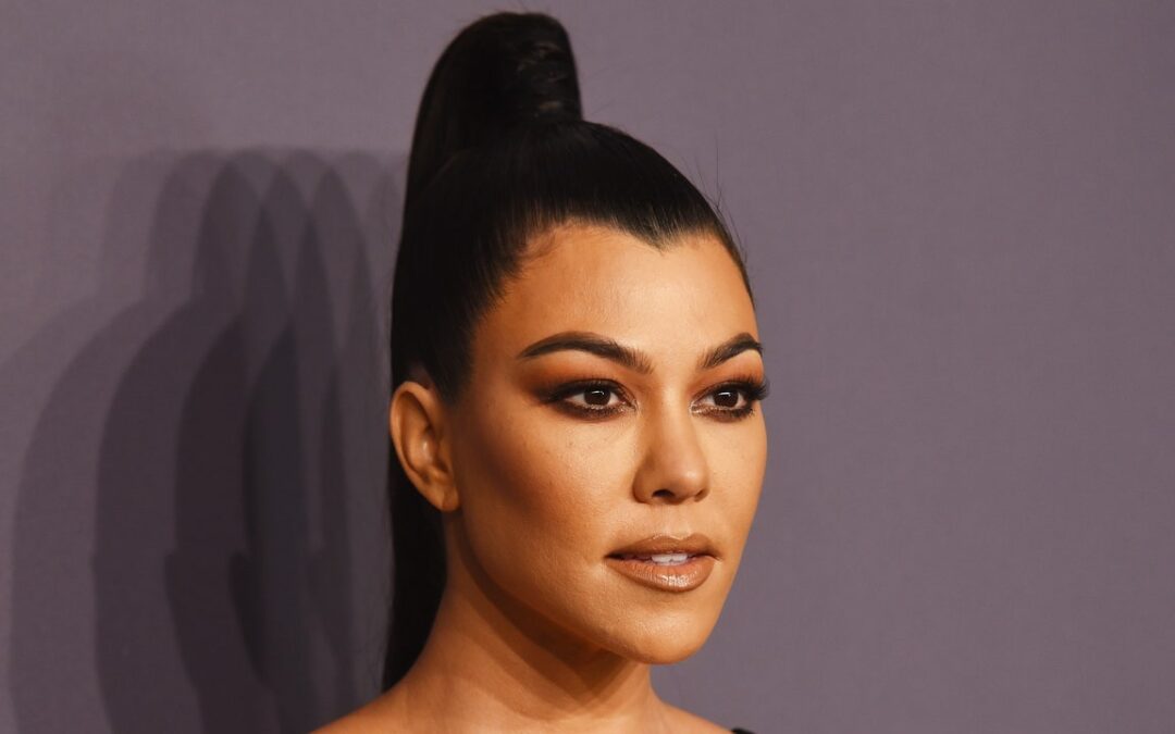 Kourtney Kardashian Has Officially Ditched Her Blonde Hair — See Photo