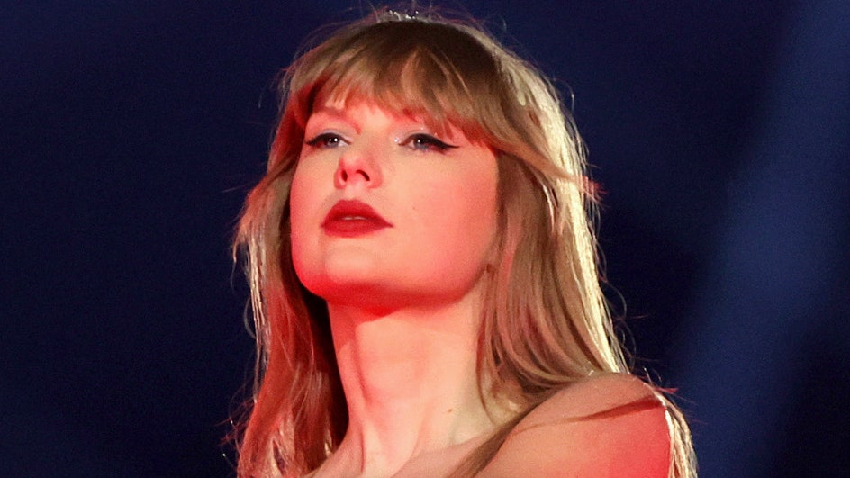 Taylor Swift Just Dropped Curly Bangs (Taylor’s Version) — See Photos