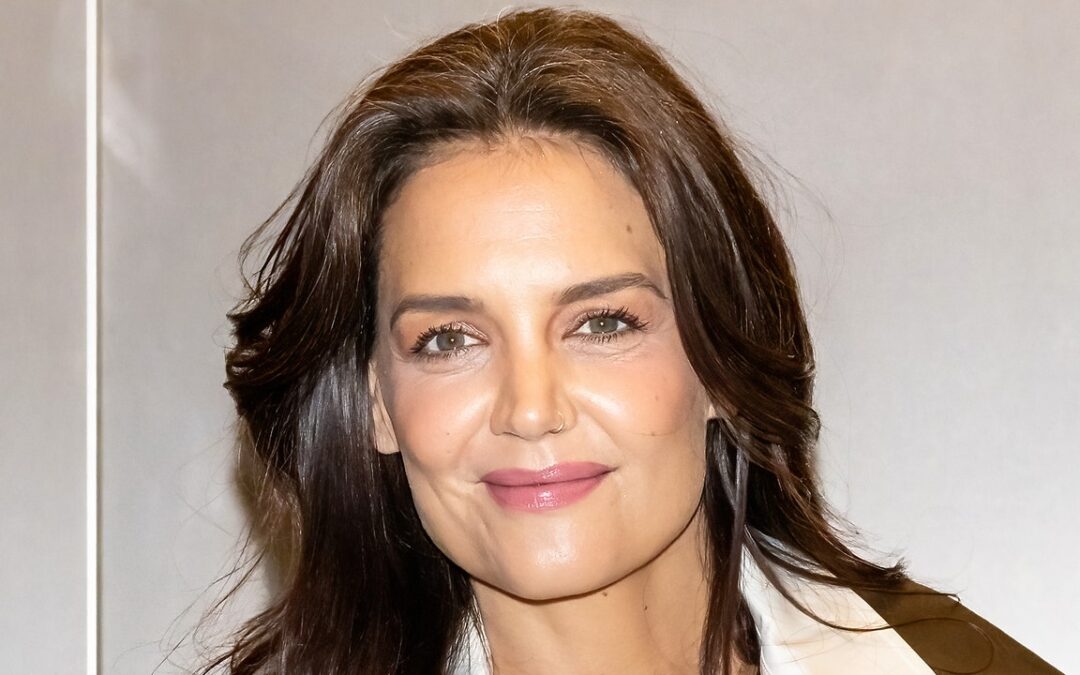 Katie Holmes Made an Exception to the “No Straight Hair” Rule She Seems to Have These Days — See Photos