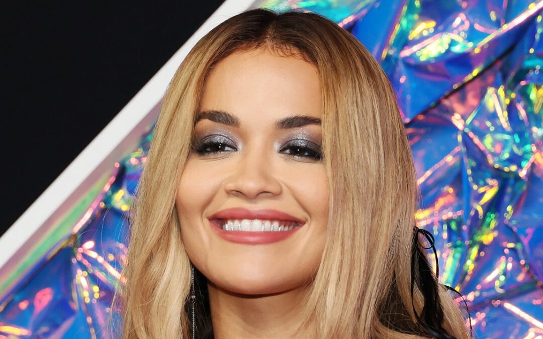 Rita Ora Wore My Fresh-Out-the-Shower Hairstyle on the Red Carpet, of All Places — See Photos