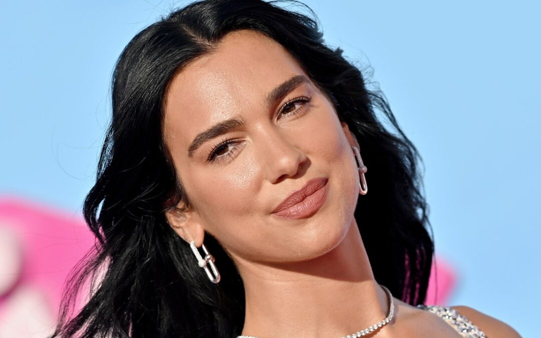 Dua Lipa Dyed Her Hair a Color It’s Never Been Before