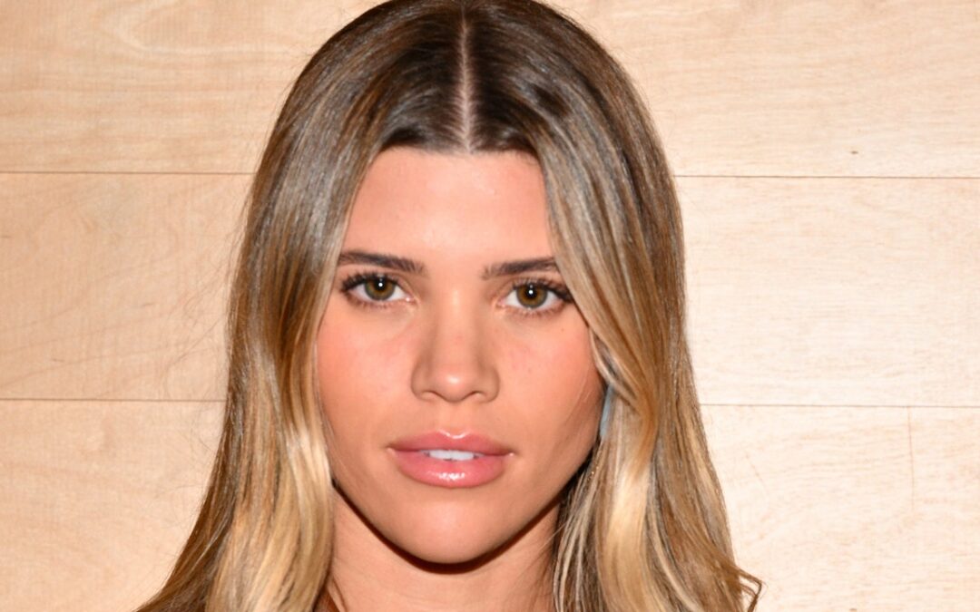 Sofia Richie Grainge Used Concealer on Her Lips… and It Worked? — See Video