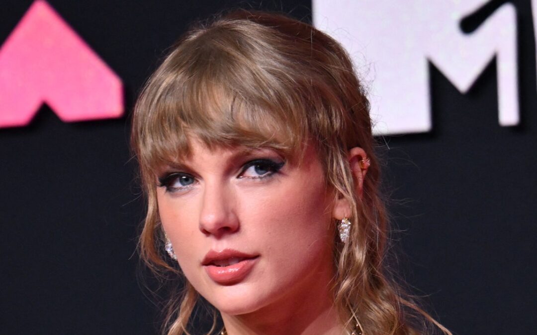 Taylor Swift Didn’t Actually Get a Bob, But She Had Me Fooled for a Minute There — See the Photos