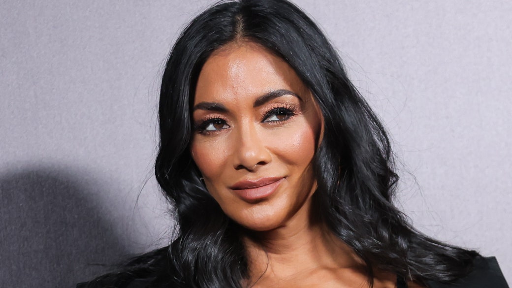 Nicole Scherzinger Should Seriously Consider Sticking With Pink Hair — See Photos